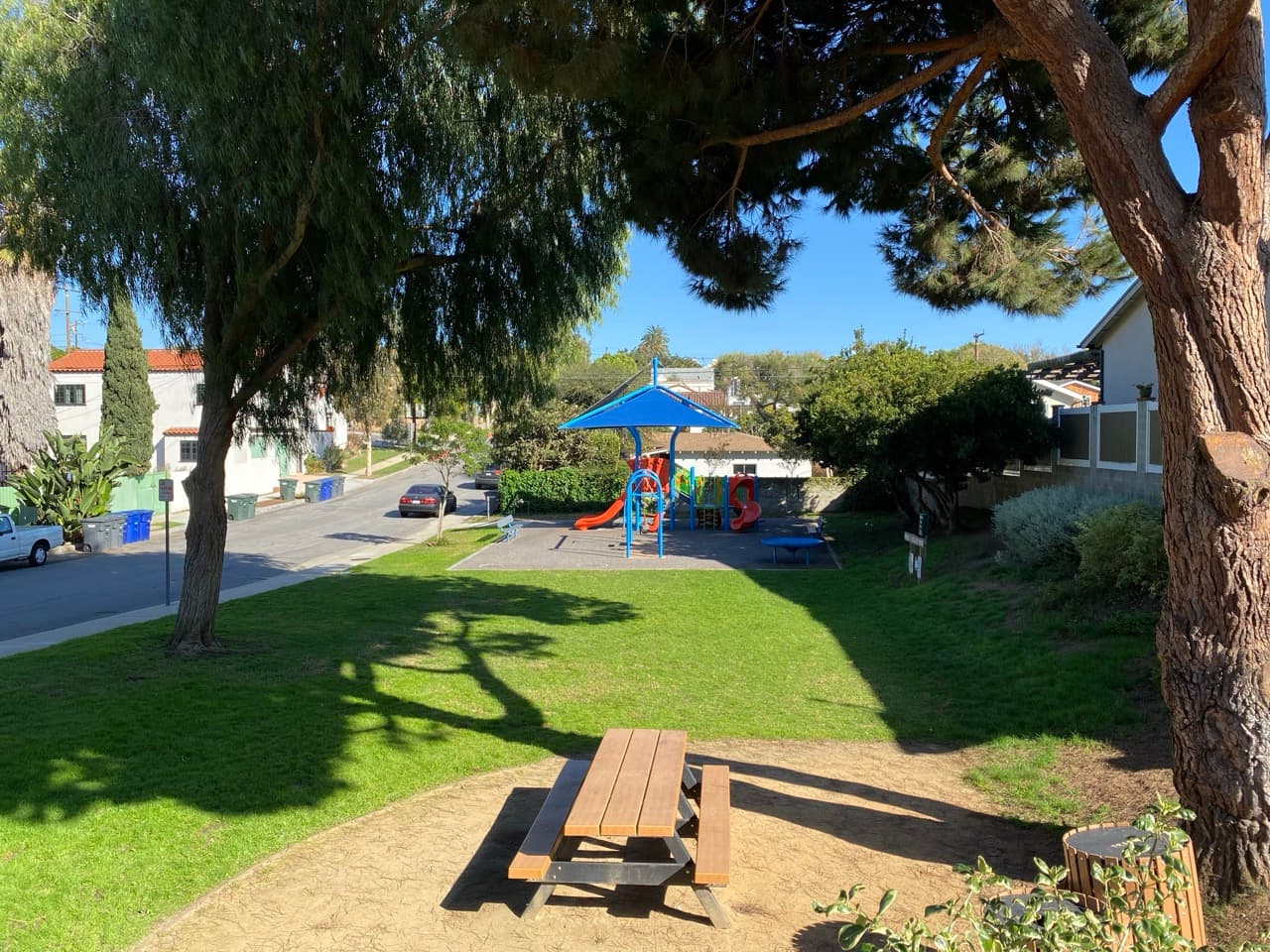El Segundo neighborhood homes