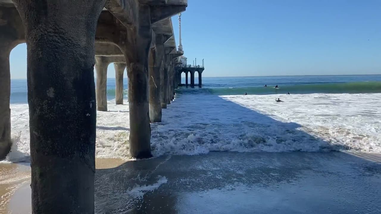 Manhattan Beach pier at sunset